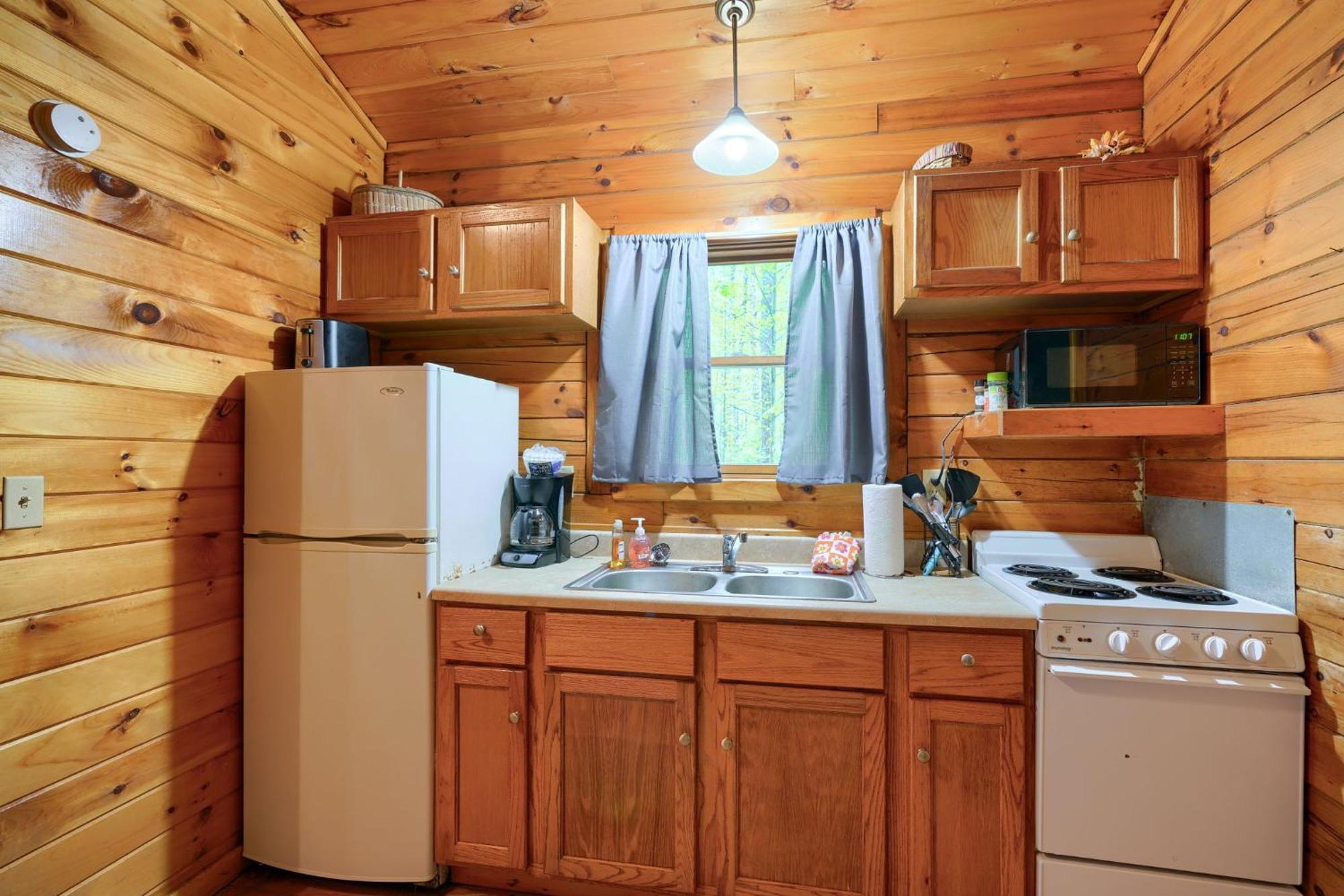 Blue Rose Cabins - Wildwoods Cabin Logan Buitenkant foto